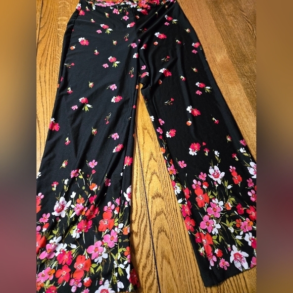 Counterparts Pants - Floral Black And Pink Wide Leg Palazzo Stretch Waist Pants Size M